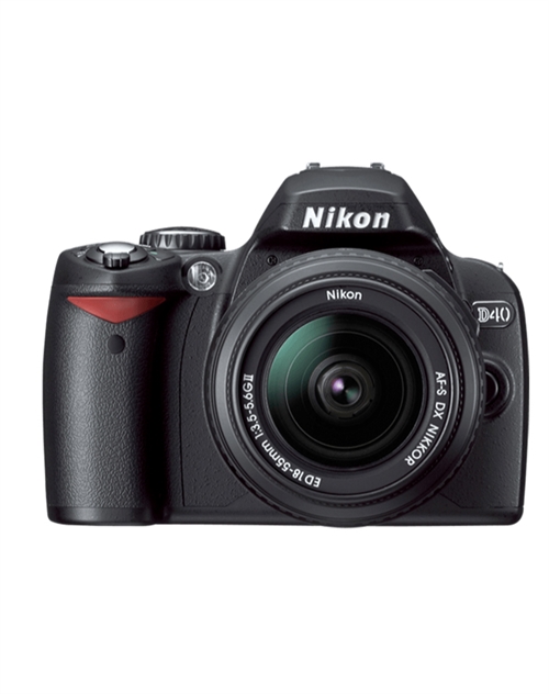 Nikon D40 + 18-55 AF-S